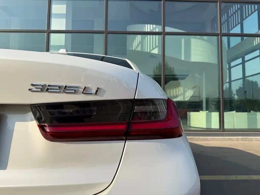 BMW 3 Series — фото 17