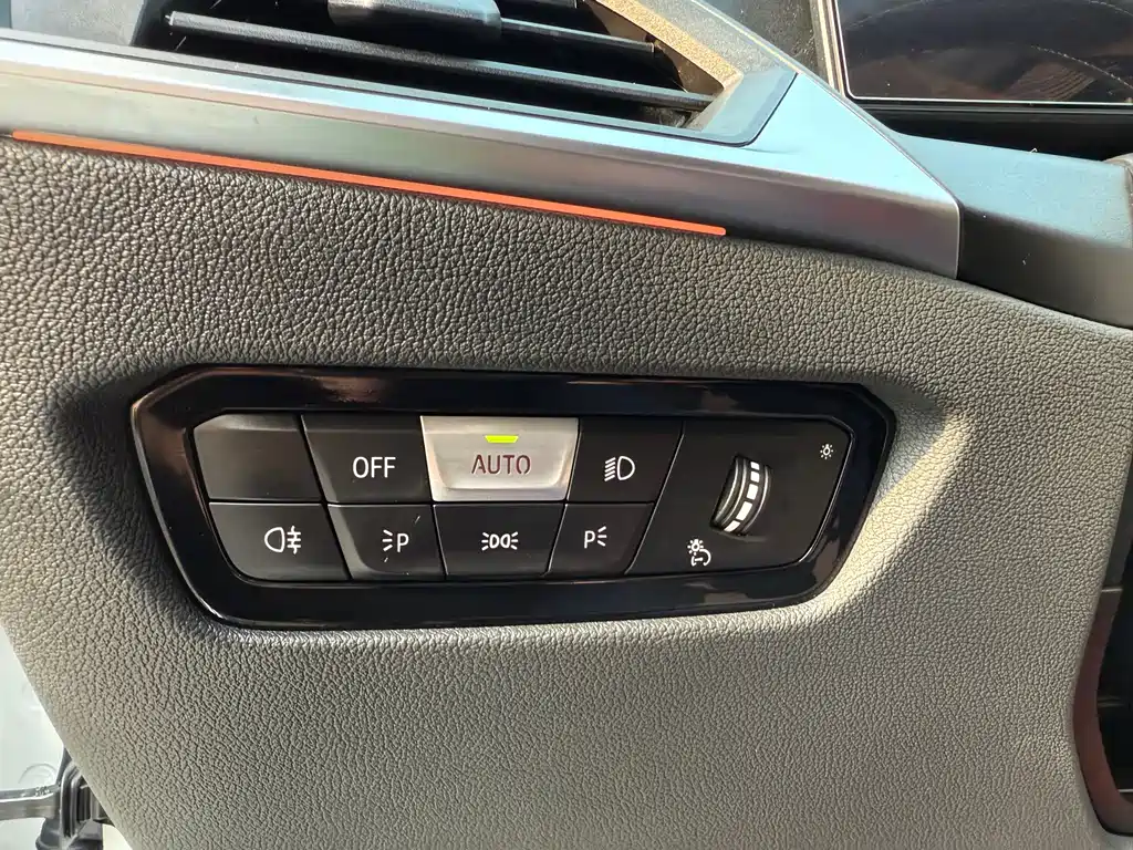 BMW 3 Series — фото 10