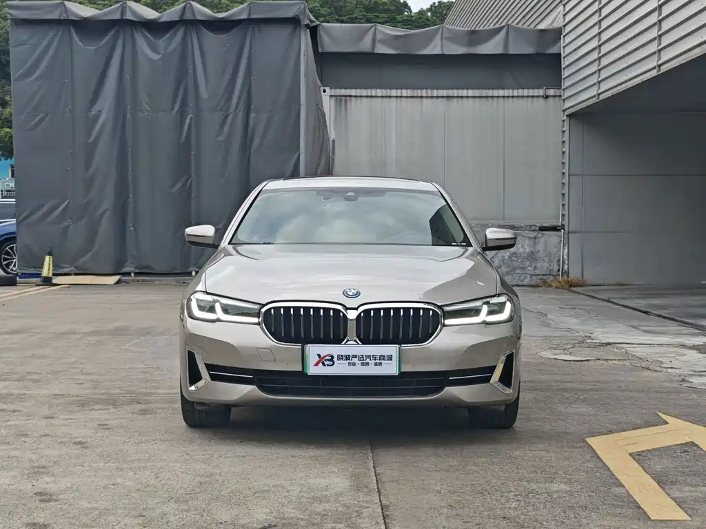 BMW 5 Series New Energy — фото 2