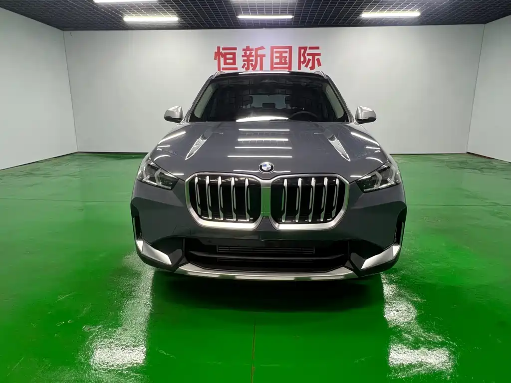 BMW X1 — фото 2
