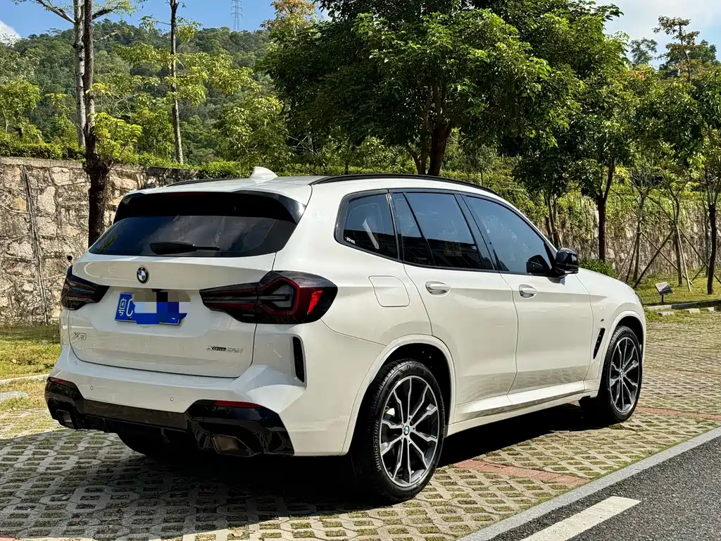 BMW X3 — фото 9
