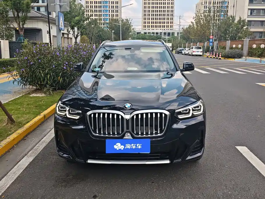 BMW X3 — фото 2