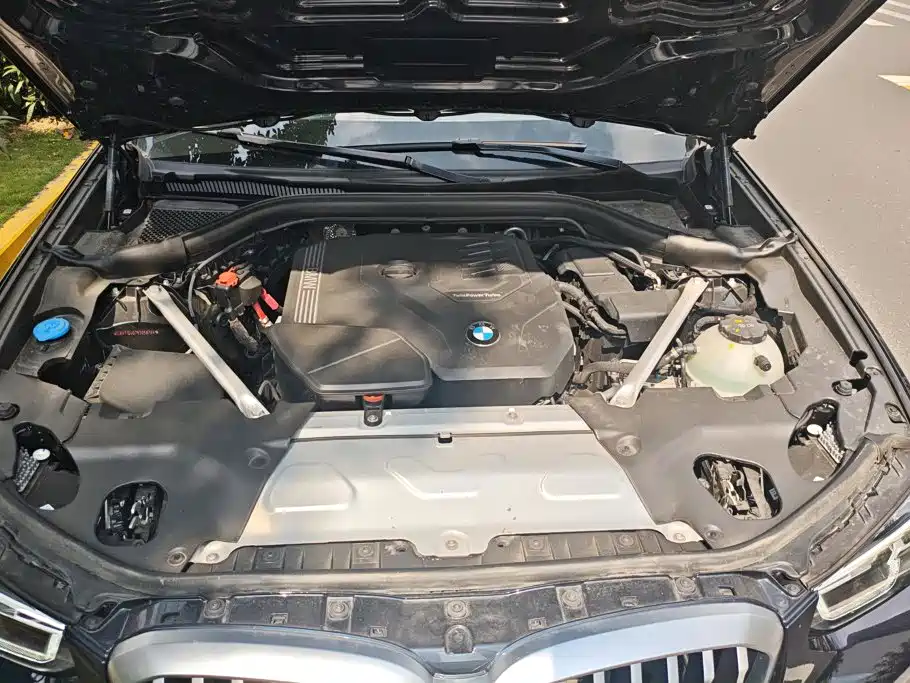 BMW X3 — фото 10