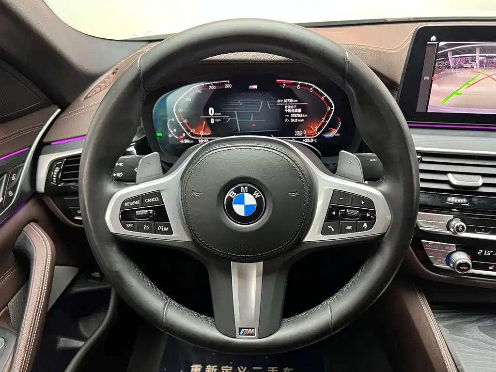 BMW 5 Series — фото 14