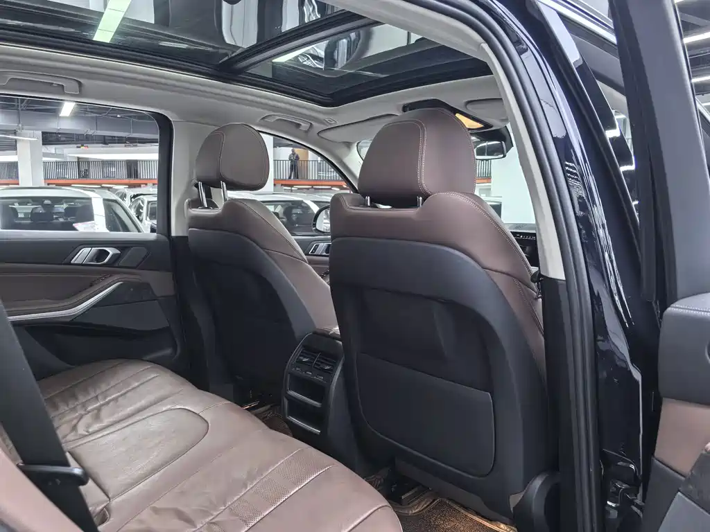 BMW X5 (Import) — фото 11