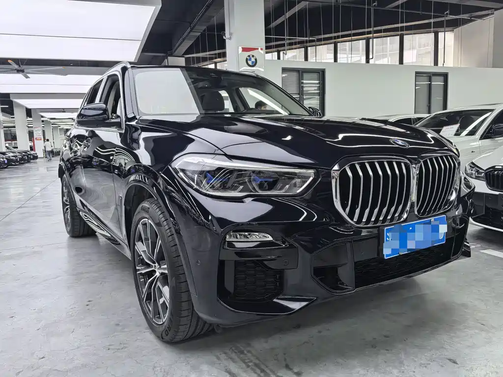 BMW X5 (Import) — фото 3