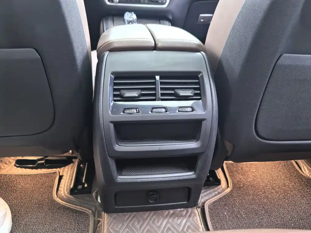 BMW X5 (Import) — фото 10