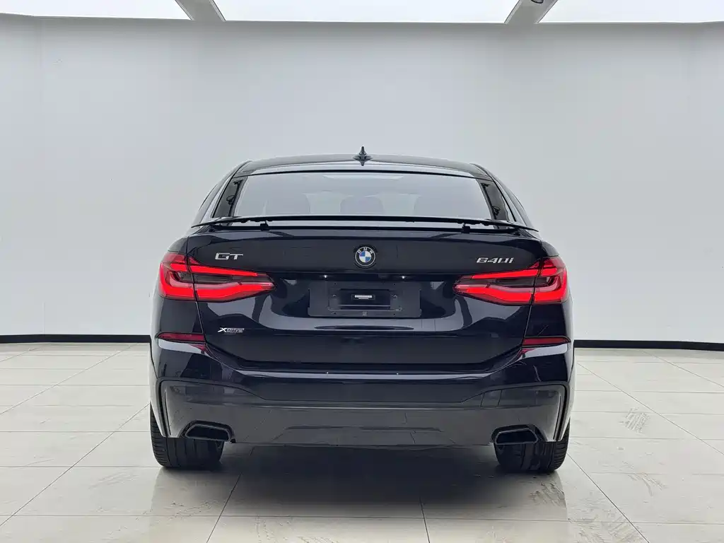 BMW 6 Series GT — фото 8