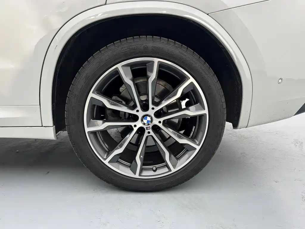 BMW X3 — фото 20