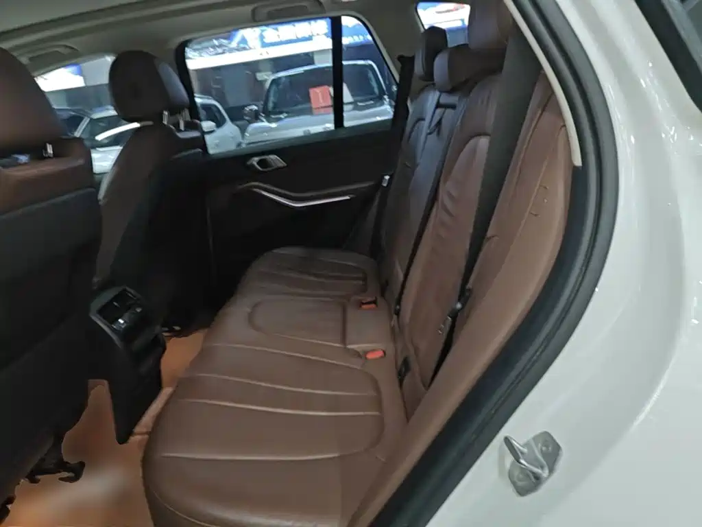 BMW X5 (Import) — фото 17