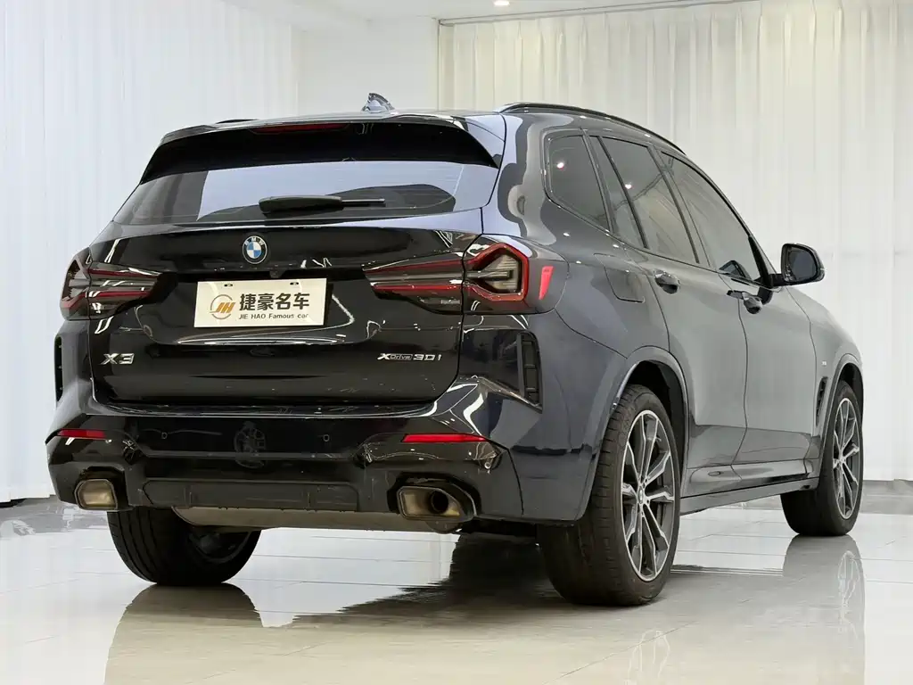 BMW X3 — фото 8