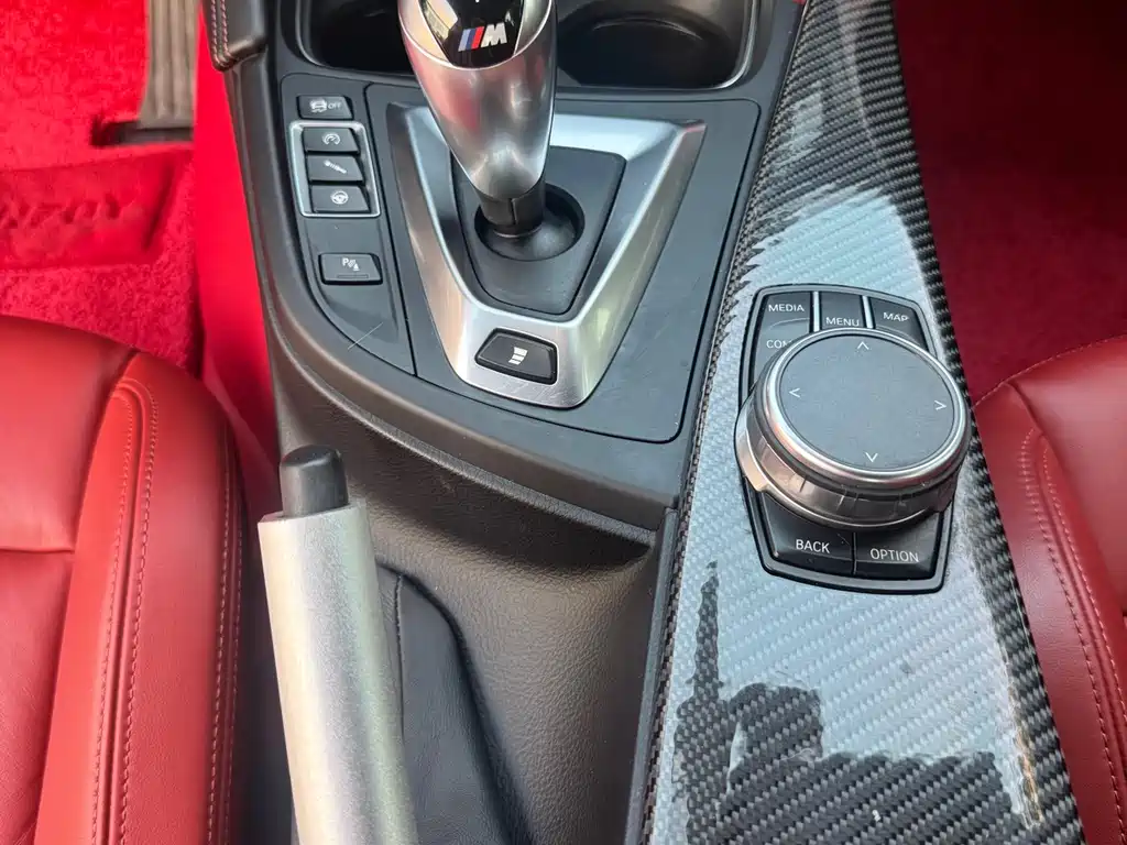 BMW M4 — фото 18