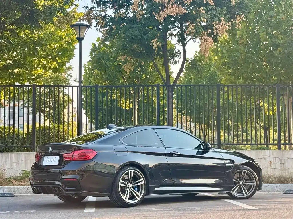 BMW M4 — фото 22