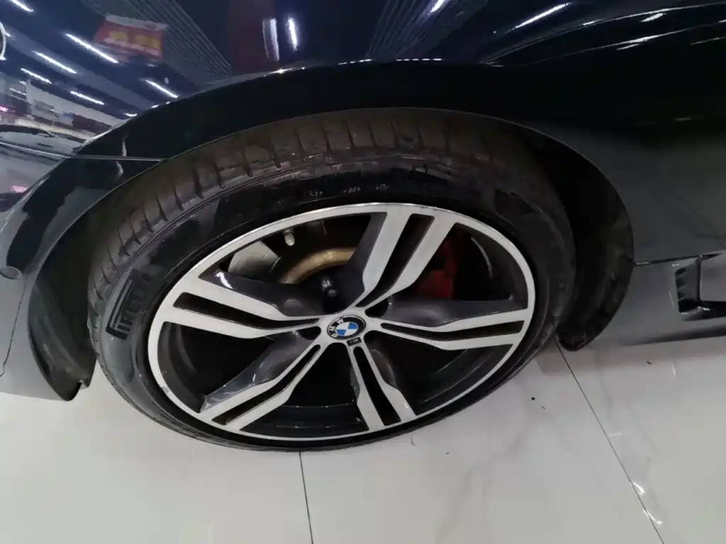 BMW 6 Series GT — фото 23