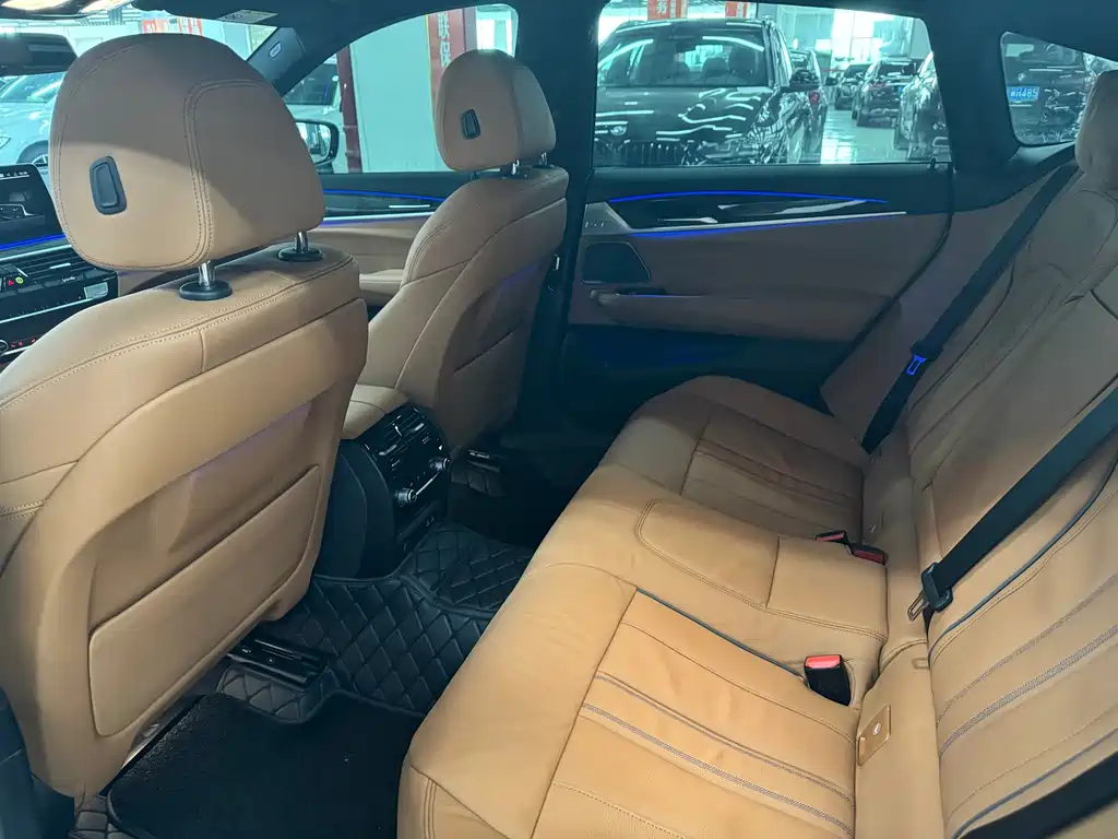 BMW 6 Series GT — фото 5
