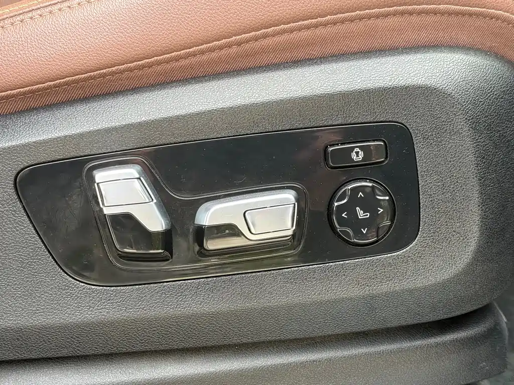 BMW X5 (Import) — фото 15