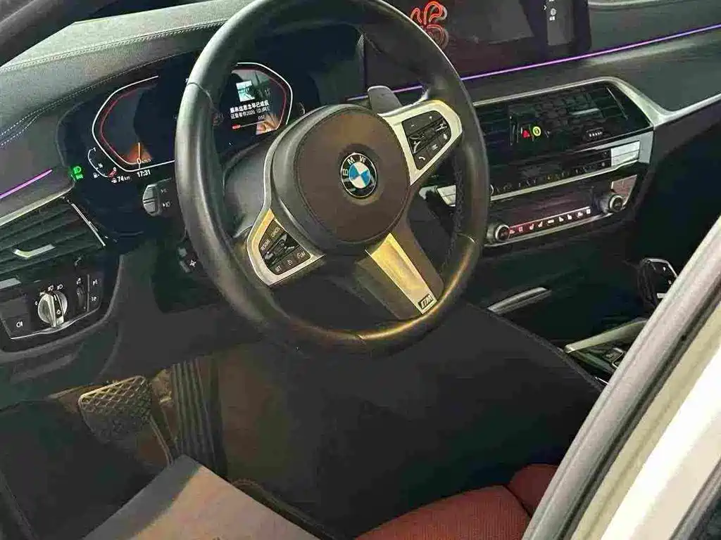 BMW 5 Series — фото 5