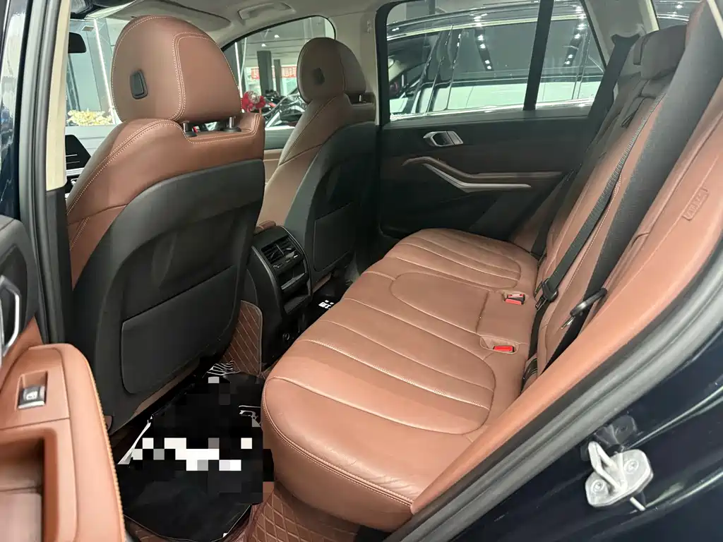 BMW X5 (Import) — фото 6