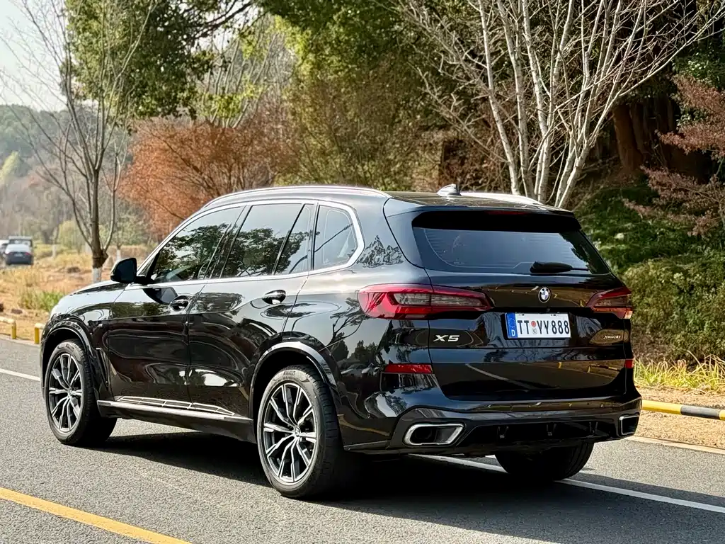 BMW X5 (Import) — фото 13