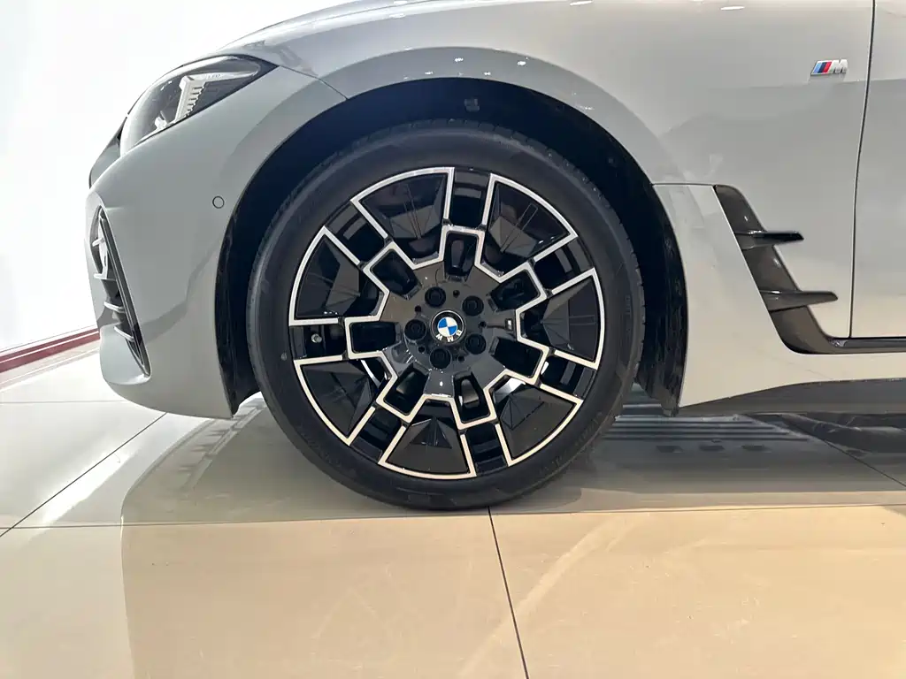 BMW 4 Series — фото 21