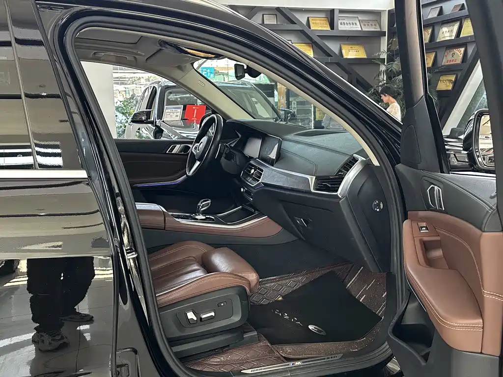 BMW X5 (Import) — фото 10