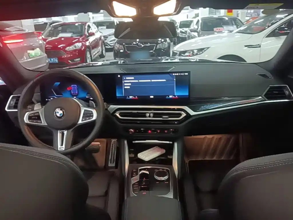 BMW M240i — фото 10