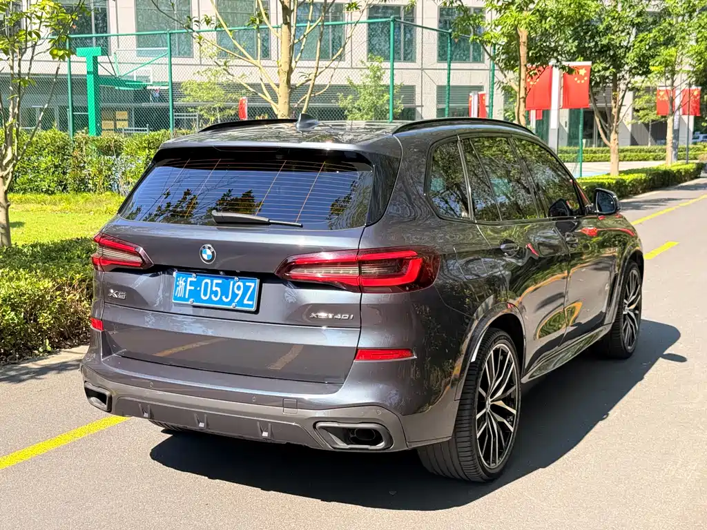 BMW X5 (Import) — фото 5