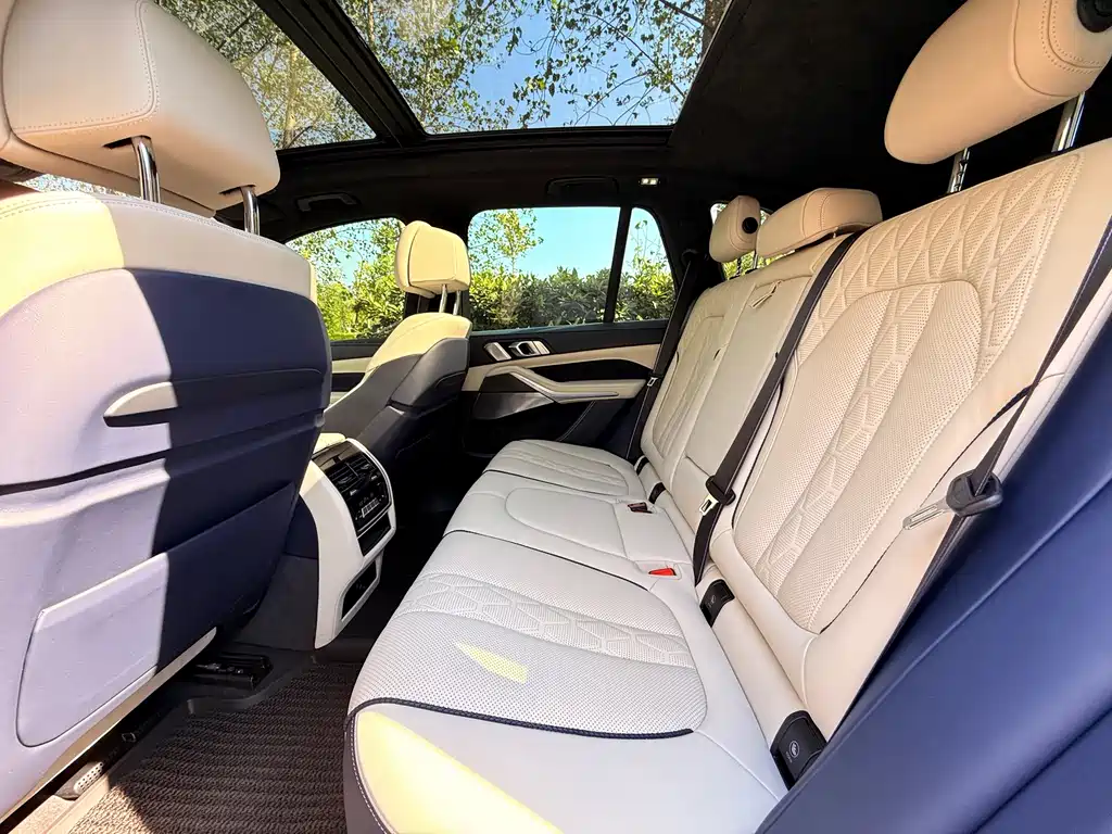 BMW X5 (Import) — фото 7