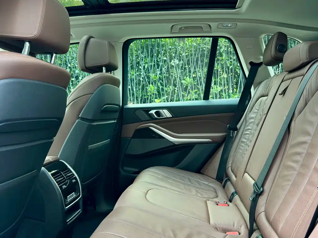 BMW X5 (Import) — фото 14