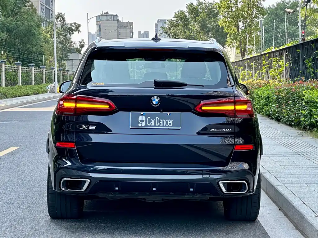 BMW X5 (Import) — фото 6