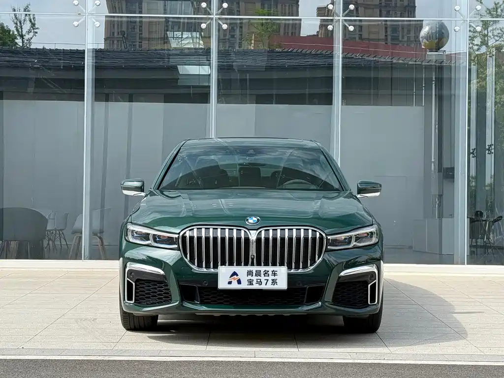 BMW 7 Series — фото 2