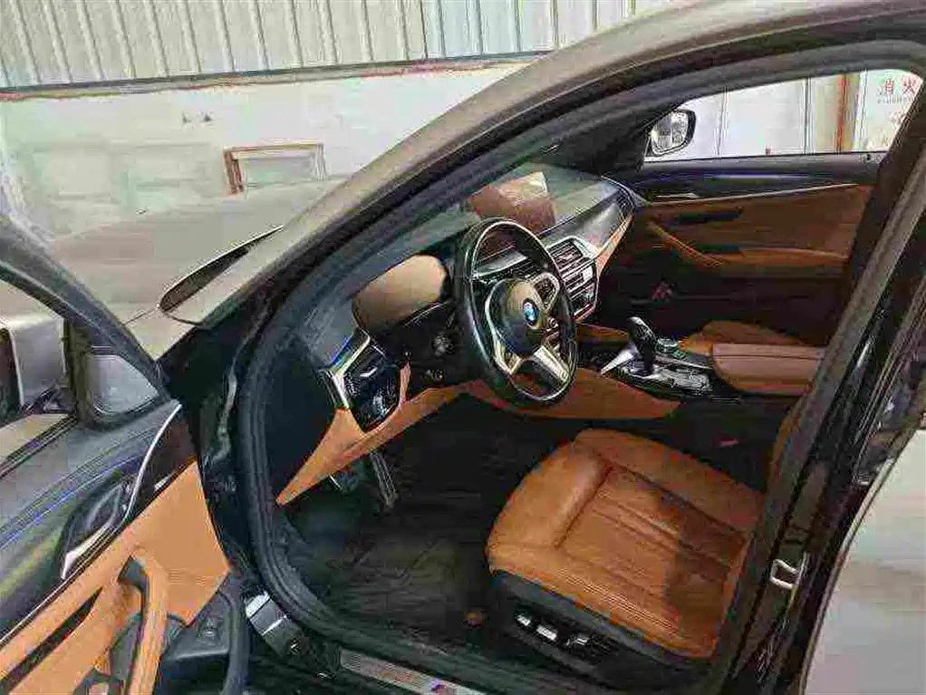 BMW 5 Series (Import) — фото 4
