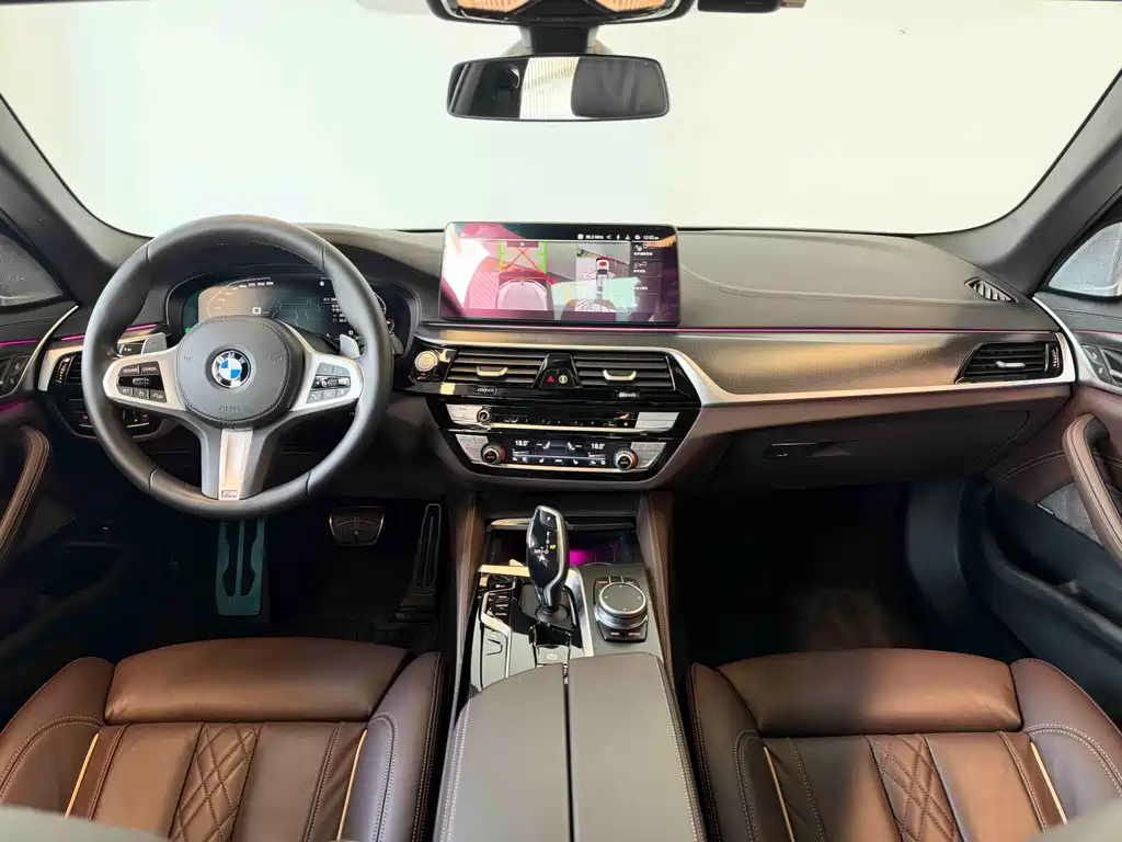 BMW 5 Series (Import) — фото 10