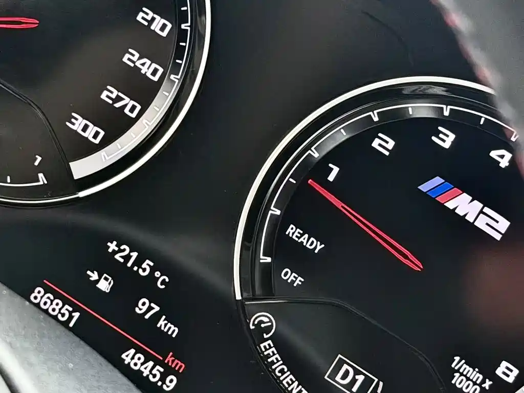 BMW M2 — фото 9