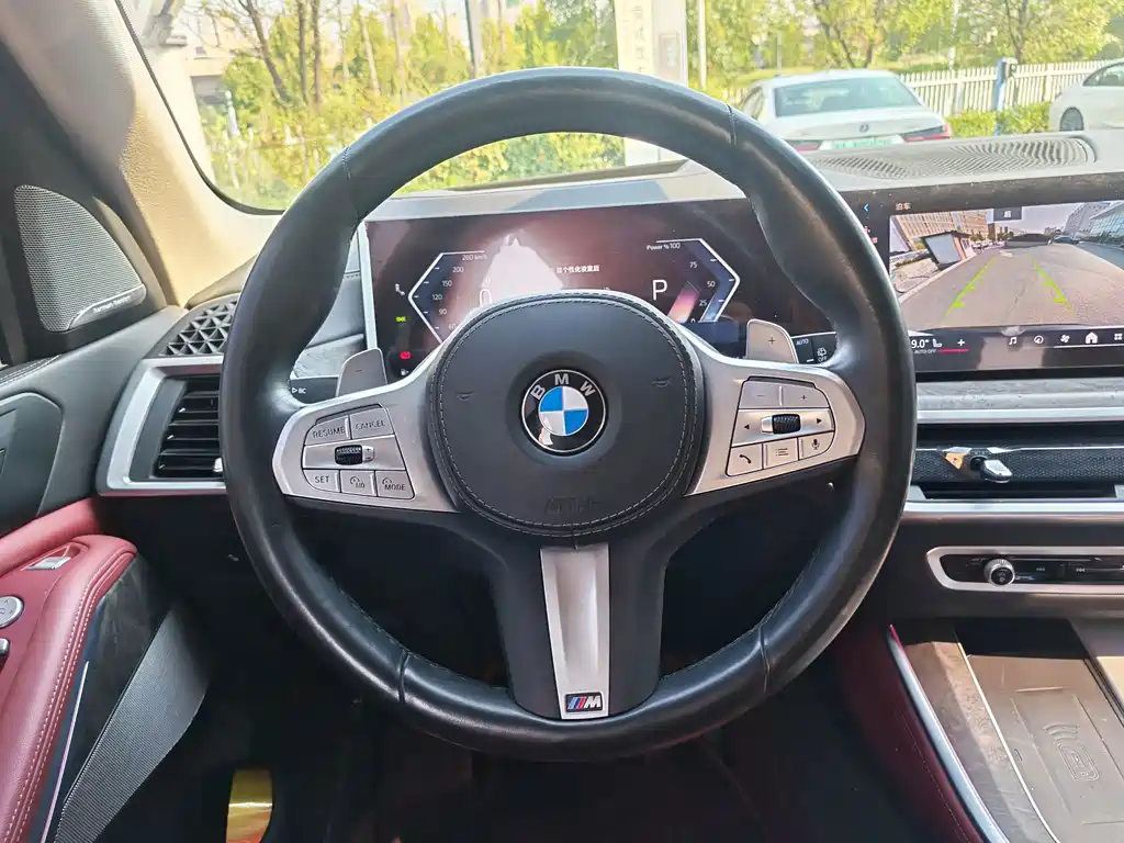 BMW X5 — фото 17