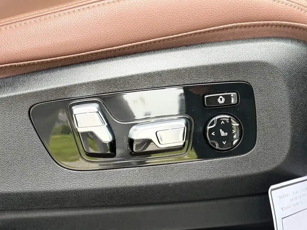 BMW X5 (Import) — фото 16