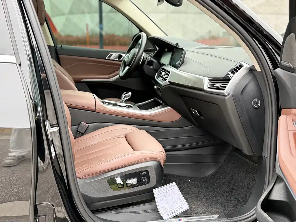 BMW X5 (Import) — фото 17