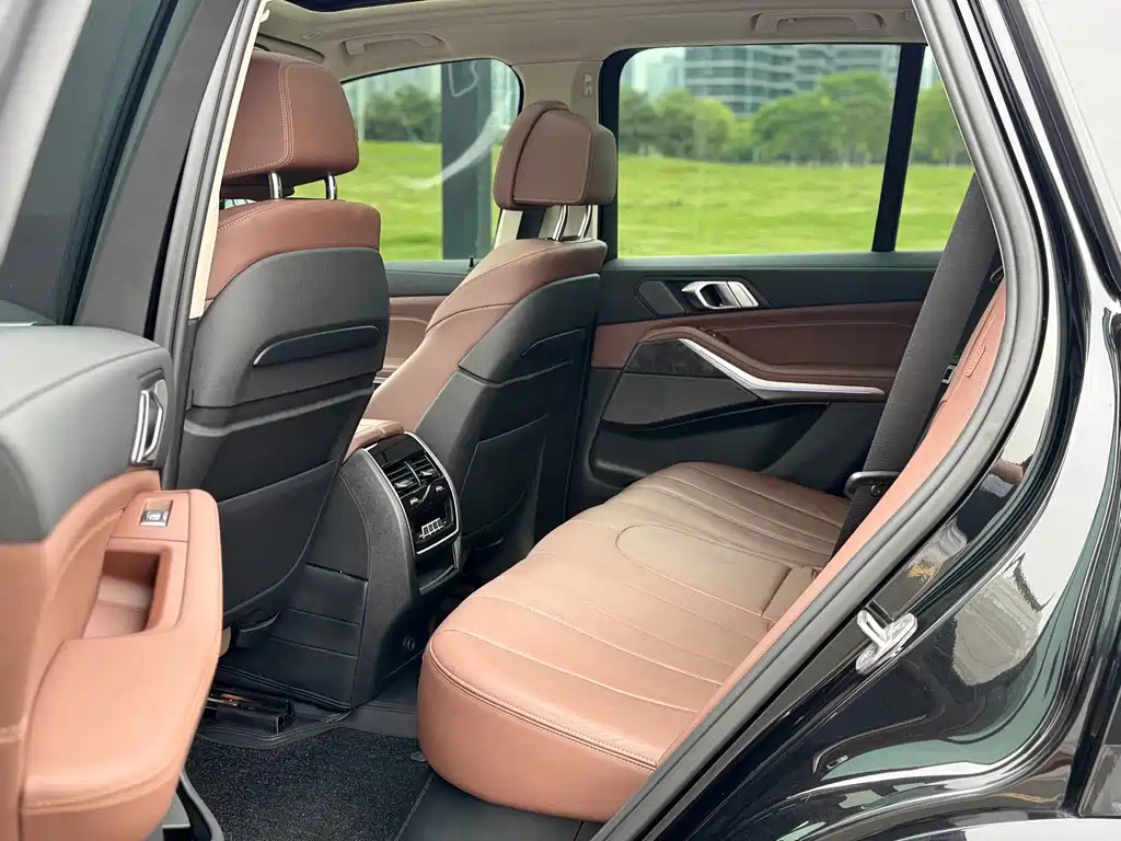 BMW X5 (Import) — фото 8