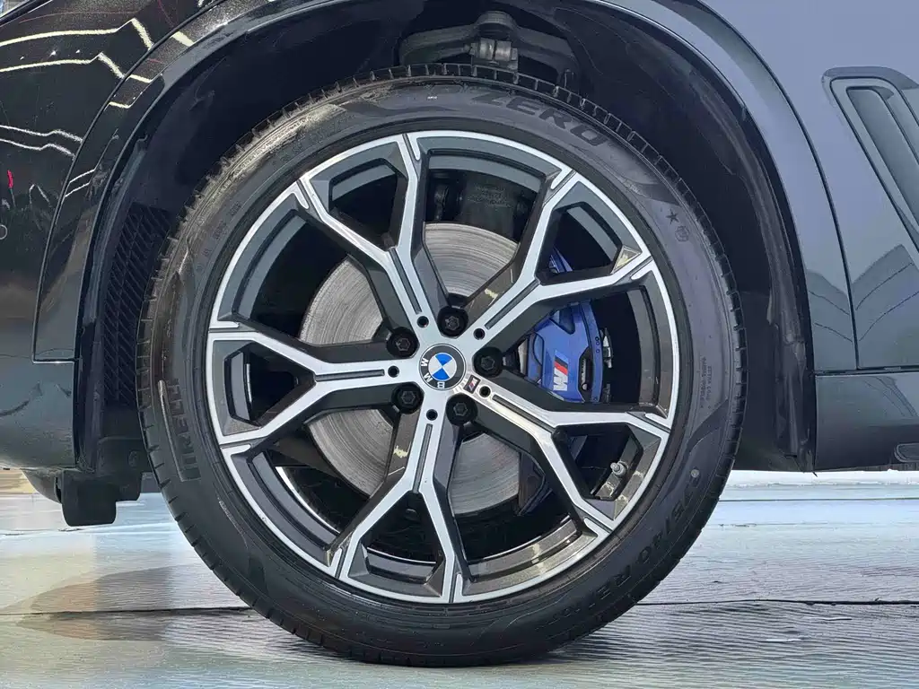 BMW X5 (Import) — фото 17