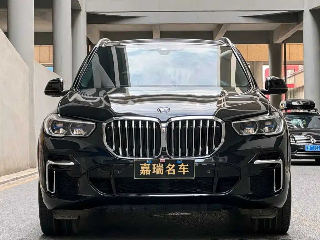BMW X5 — фото 2