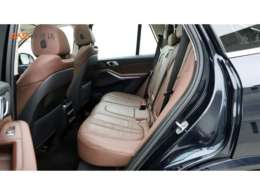 BMW X5 (Import) — фото 7