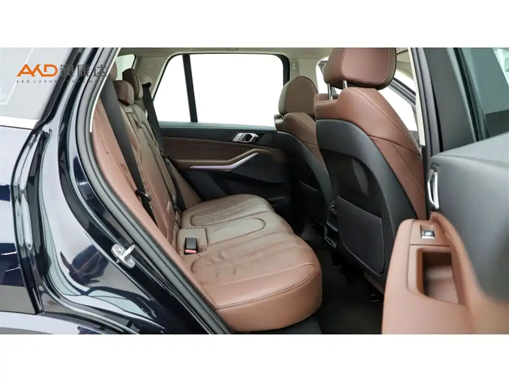 BMW X5 (Import) — фото 8