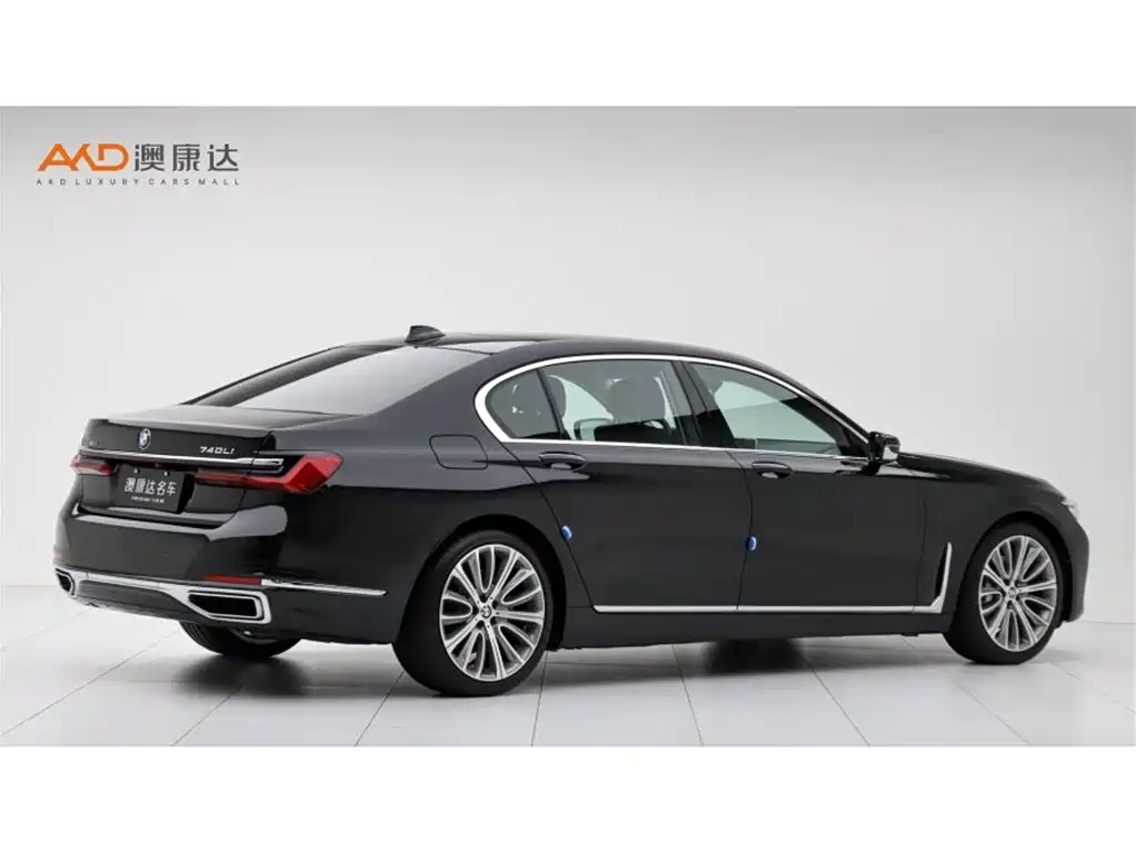 BMW 7 Series — фото 4