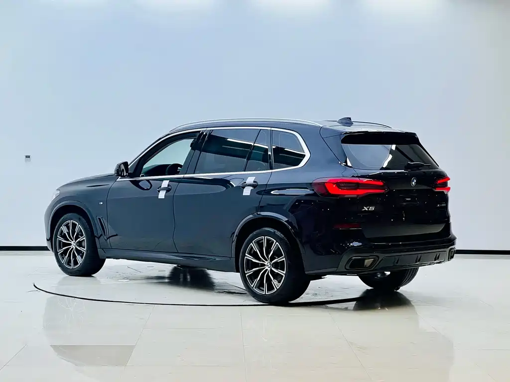 BMW X5 — фото 4