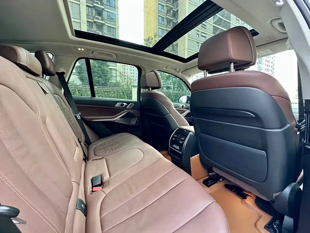 BMW X5 (Import) — фото 13