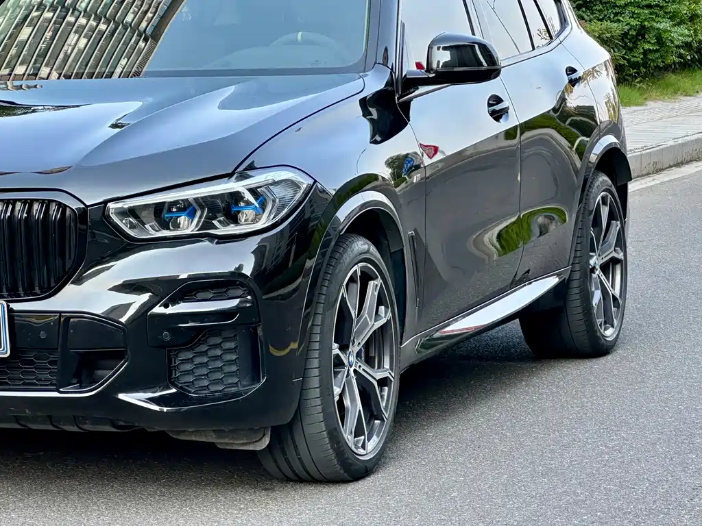 BMW X5 (Import) — фото 4