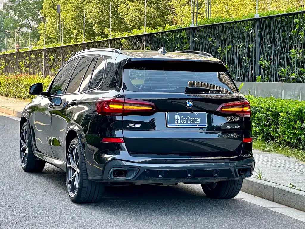 BMW X5 (Import) — фото 5