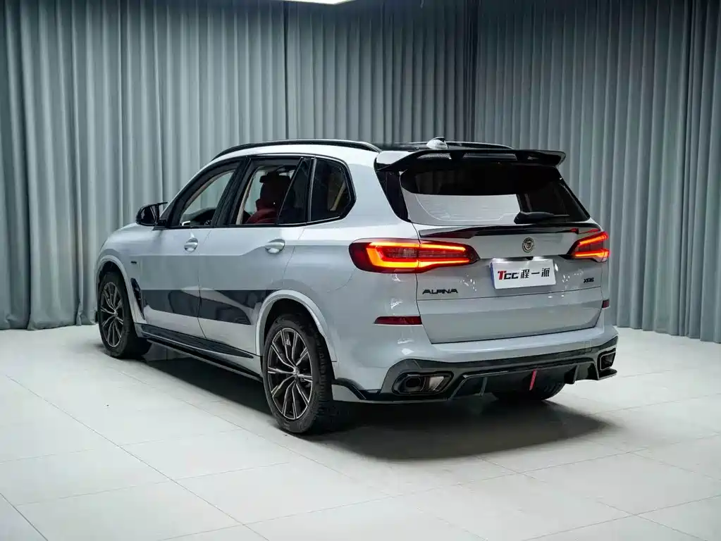 BMW X5 — фото 9