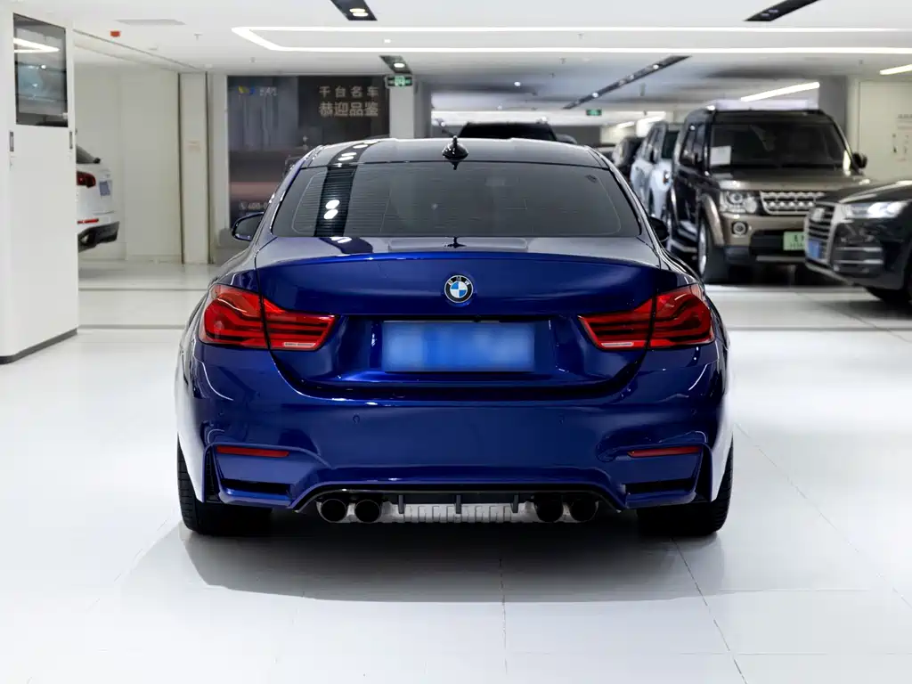 BMW M4 — фото 6