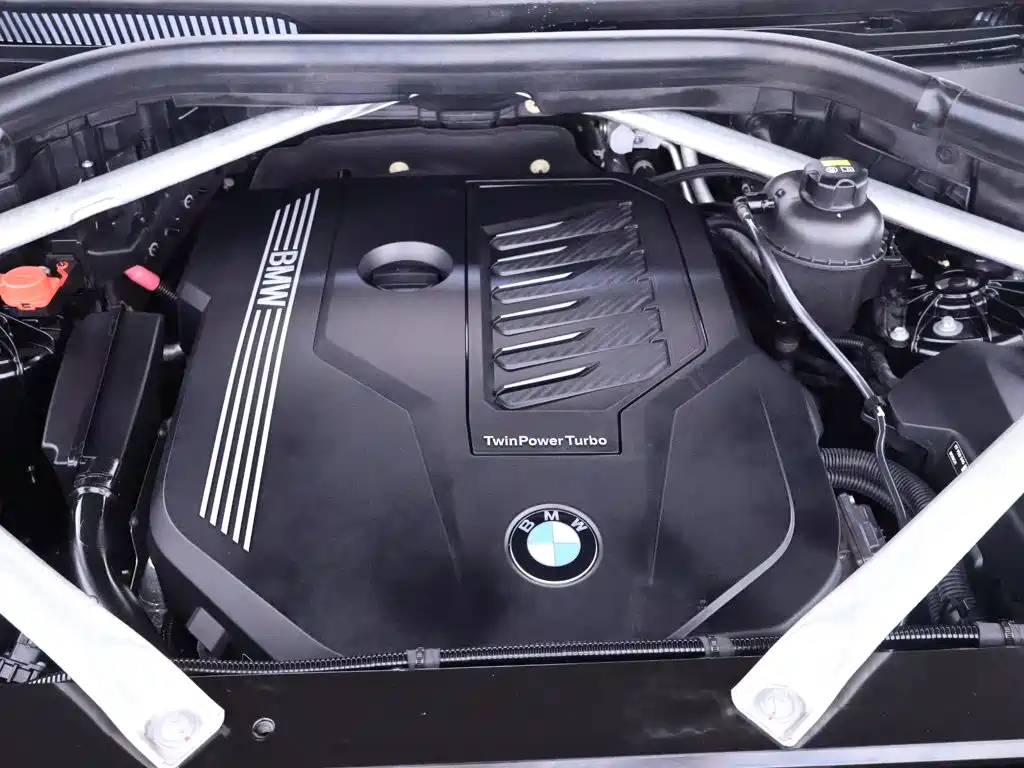 BMW X5 (Import) — фото 25